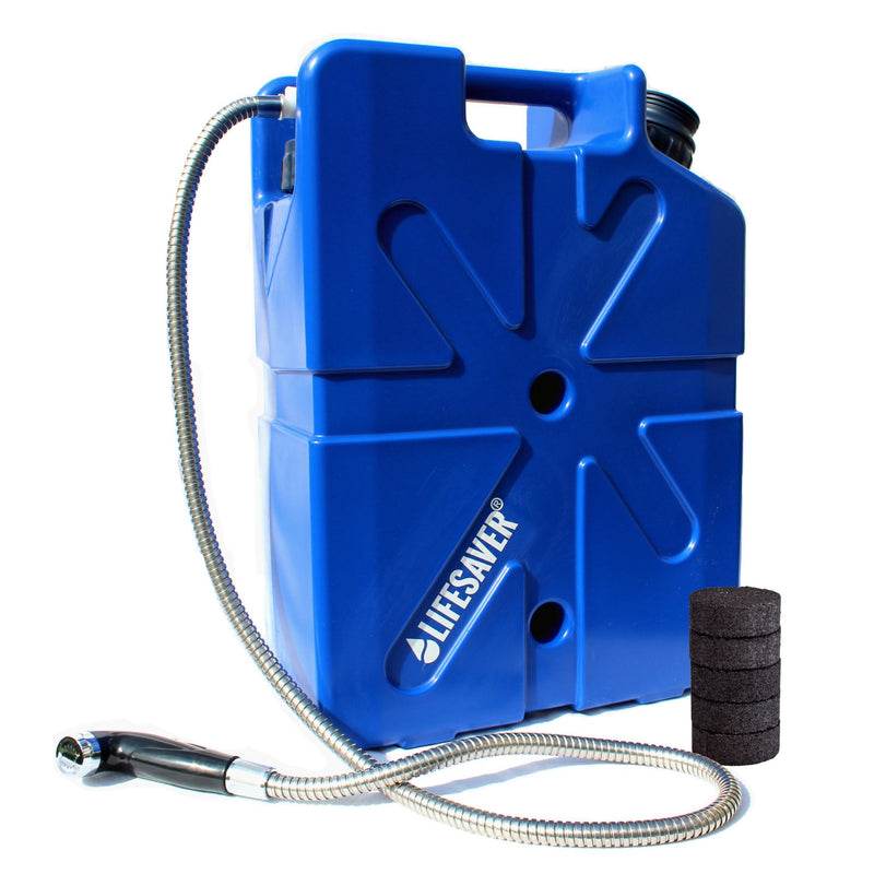 Cargue la imagen en el visor de la galería, Blue LifeSaver Jerrycan with the shower hose attached